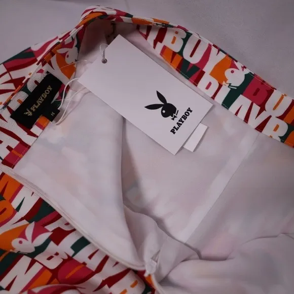 🅽🅴🆆 𝗥𝗔𝗥𝗘 𝐏𝐋𝐀𝐘𝐁𝐎𝐘 colorful Playboy bunny shorts, women’s Medium