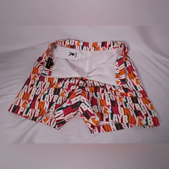 🅽🅴🆆 𝗥𝗔𝗥𝗘 𝐏𝐋𝐀𝐘𝐁𝐎𝐘 colorful Playboy bunny shorts, women’s Medium