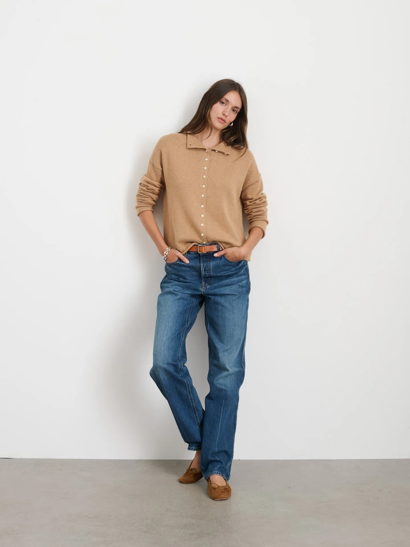 Alex Mill - Taylor Rollneck Cardigan in Cotton Cashmere Camel