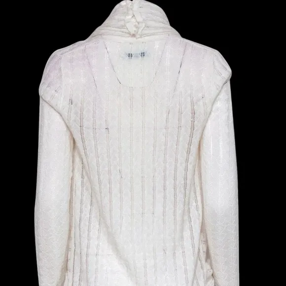 Alice &amp; Olivia -ivory Eyelet KnitDraped Neckline Sweater Sz (?)