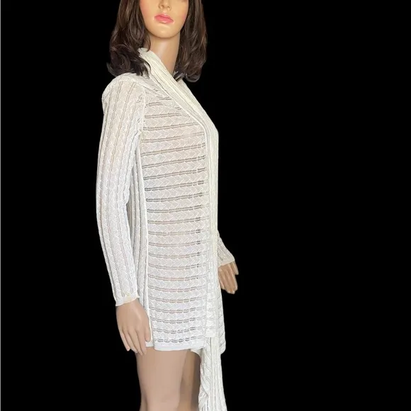 Alice &amp; Olivia -ivory Eyelet KnitDraped Neckline Sweater Sz (?)