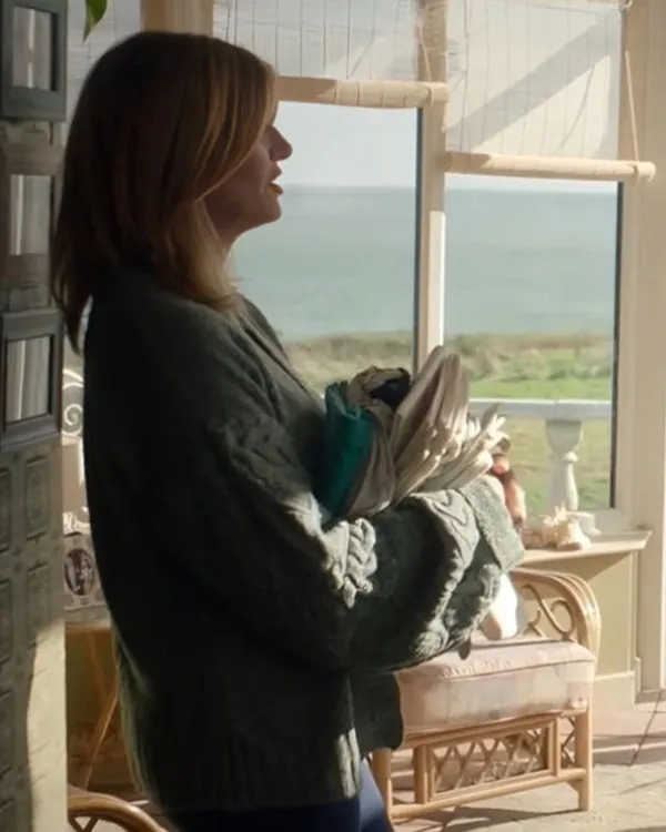Bad Sisters S02 Sharon Horgan Green Cardigan