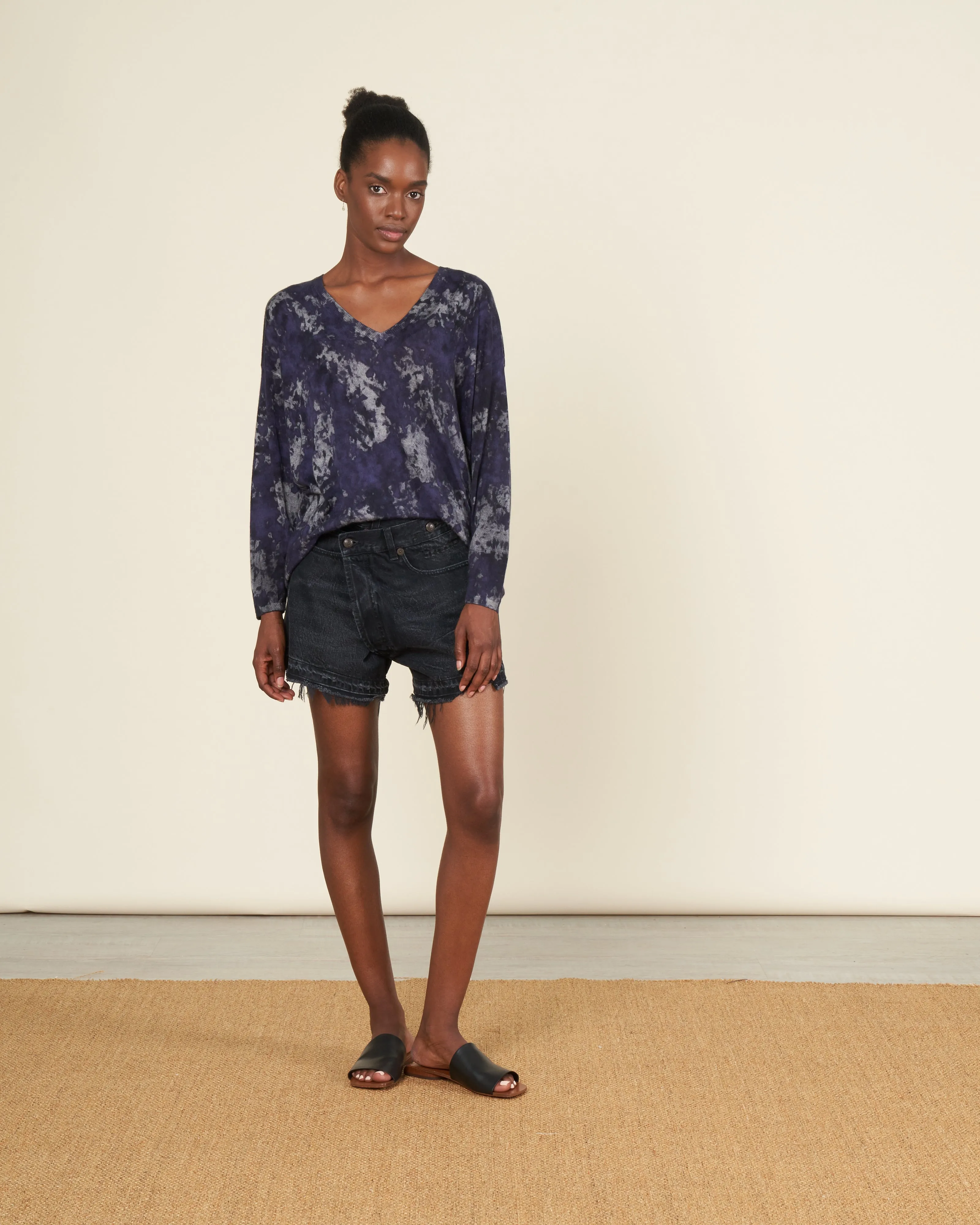 boreal oversize v neck pullover - prune