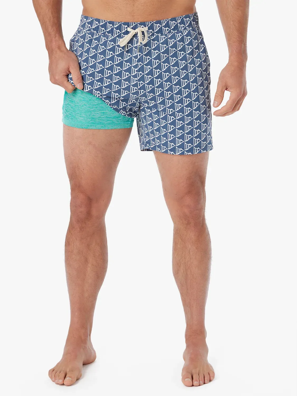 Bungalow Trunk | Navy Windy Flags