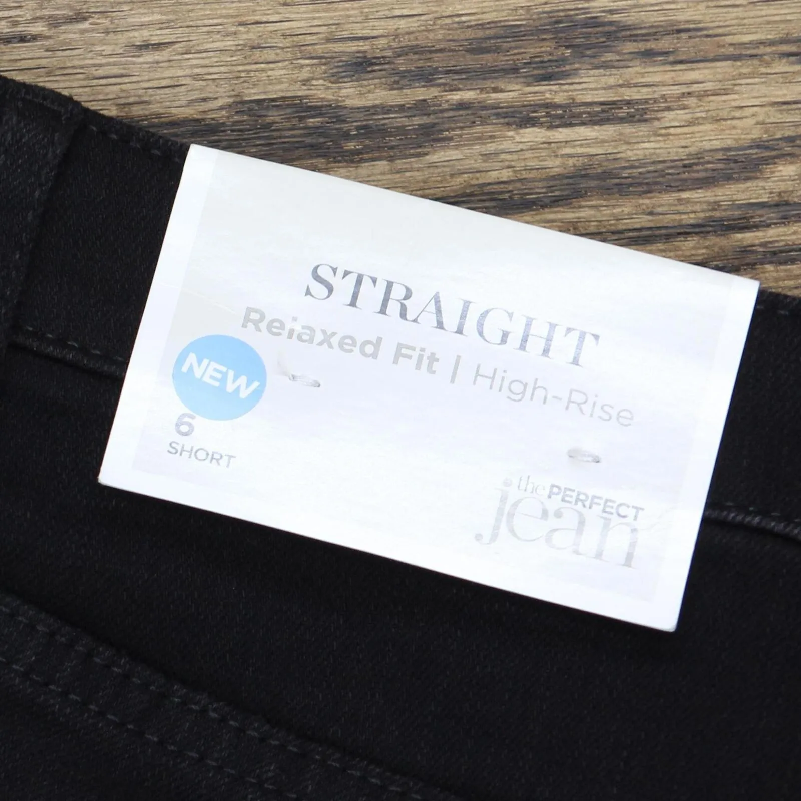 Christopher & Banks  Womens Straight Leg Relaxed Fit Jeans Black 6 Short