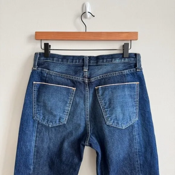 CURRENT/ELLIOTT • Selvedge Uneven Seamed Original Straight Jeans in Cassady • 28