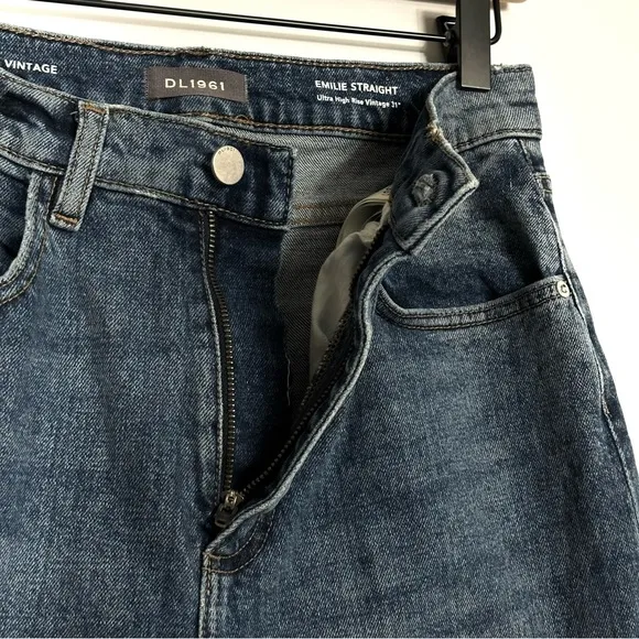 DL1961 Emilie Straight Ultra High Rise Jeans