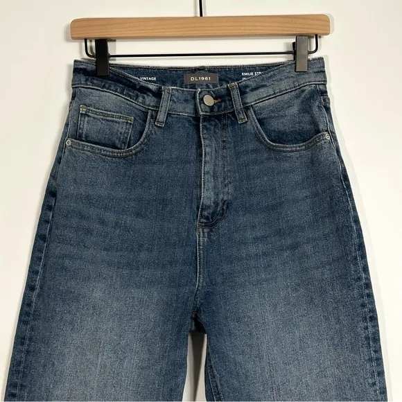 DL1961 Emilie Straight Ultra High Rise Jeans