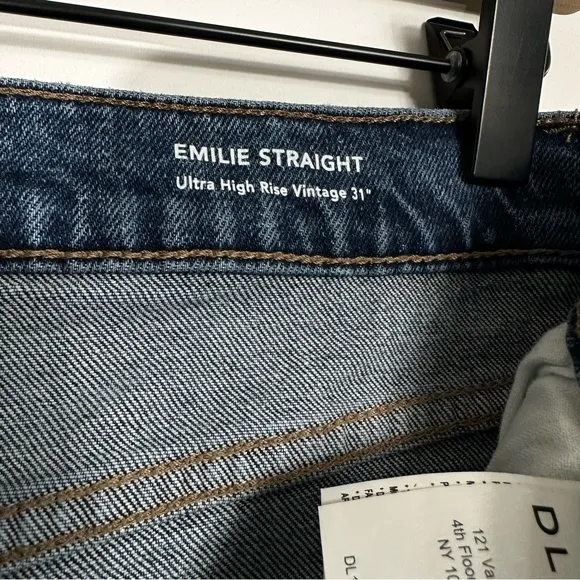 DL1961 Emilie Straight Ultra High Rise Jeans