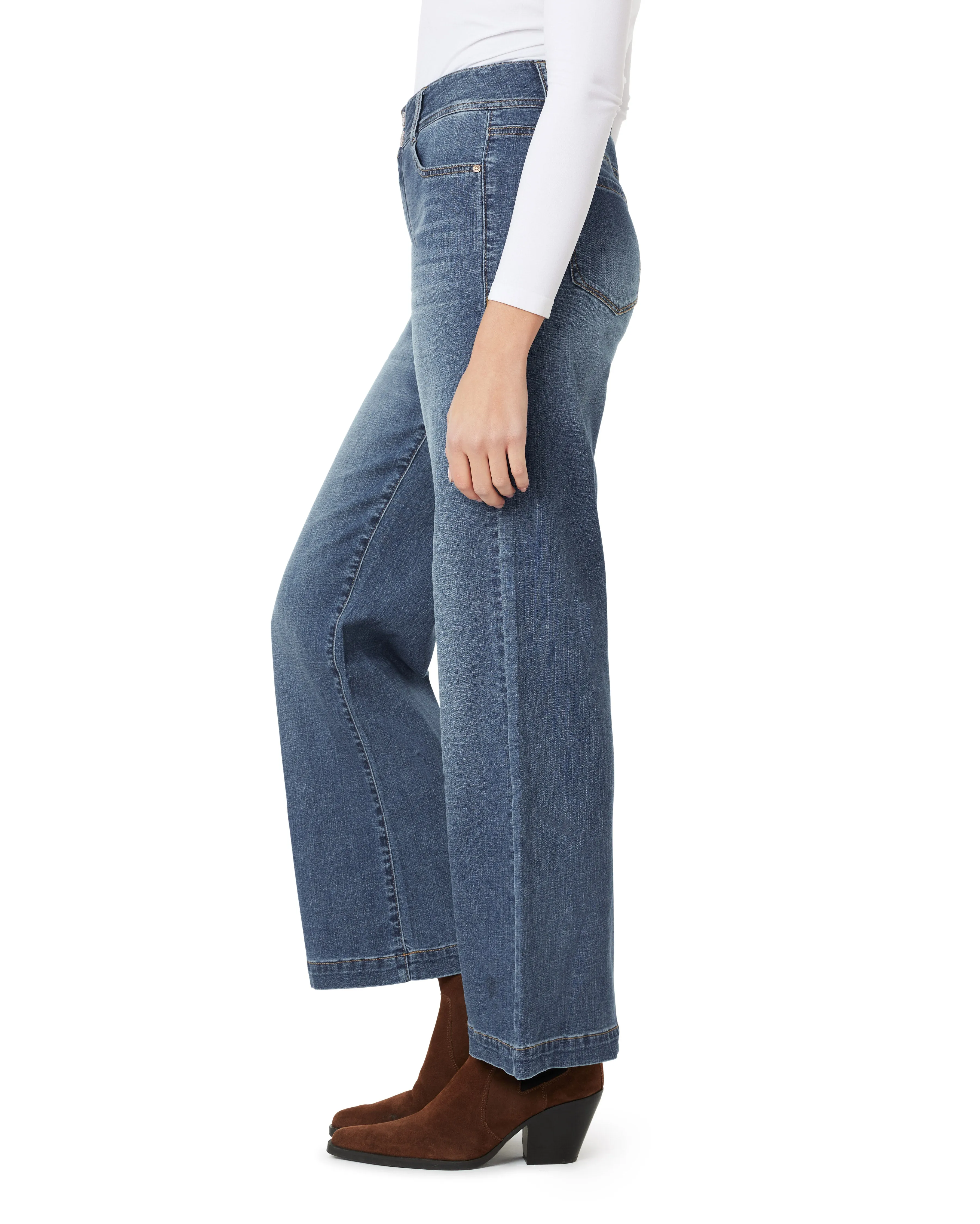 Everbreeze Curvy High-Rise Relaxed Flare Jeans (Regular)