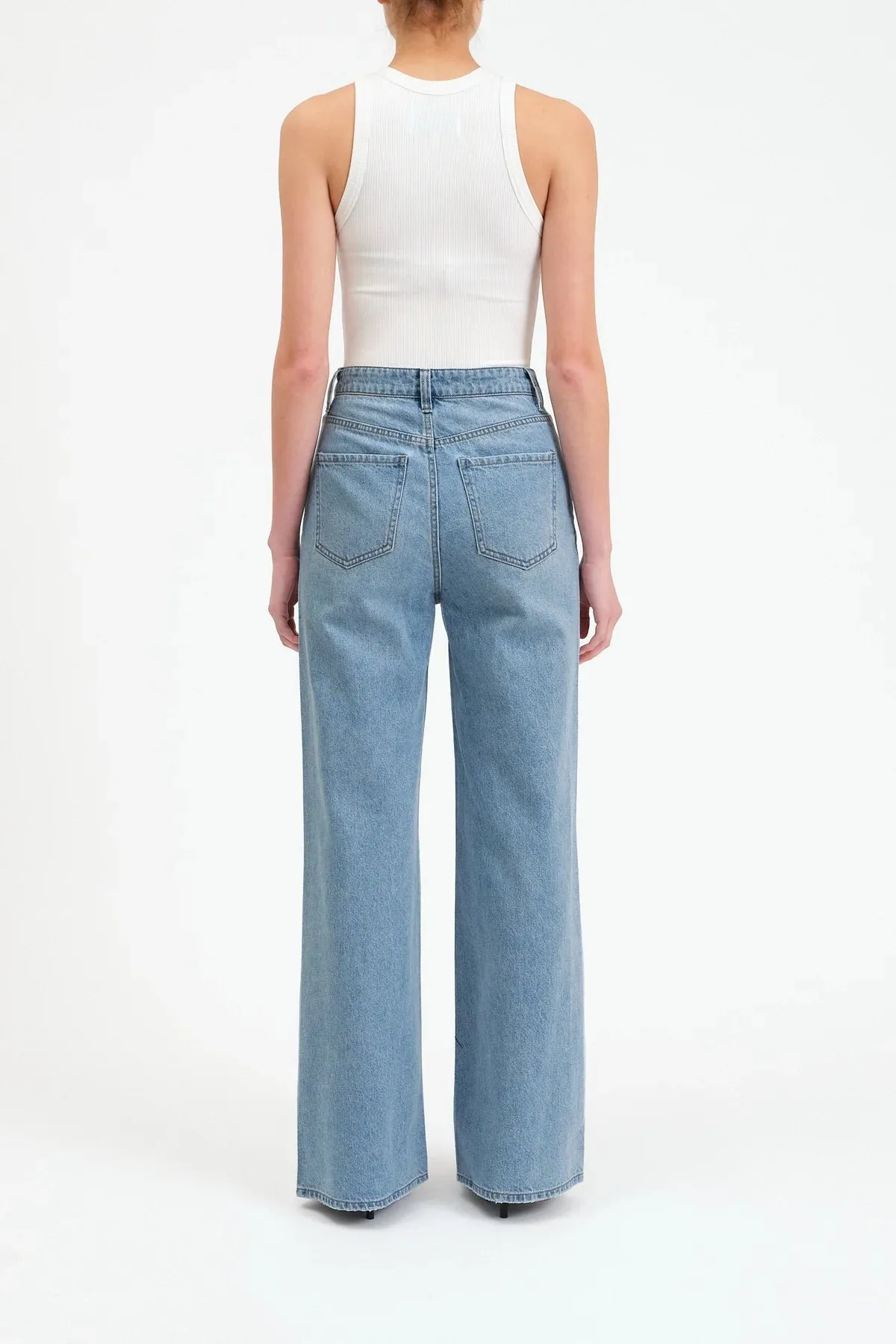 FAR OUT WITH SEAMING JEAN