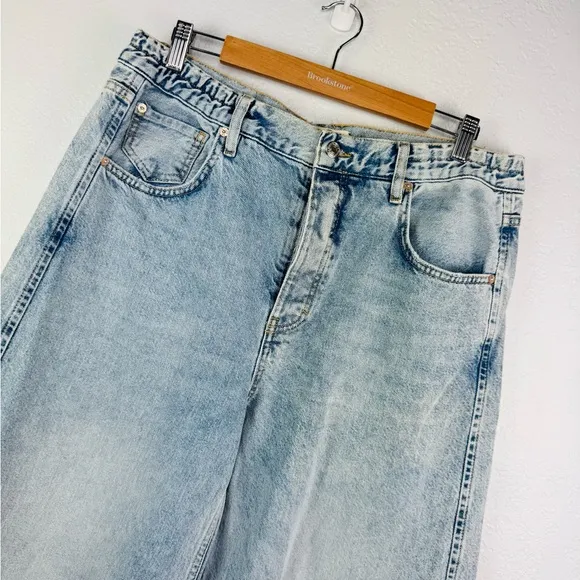 Free People we The Free Women's Light Blue Washed Wide-Leg Jeans size 32