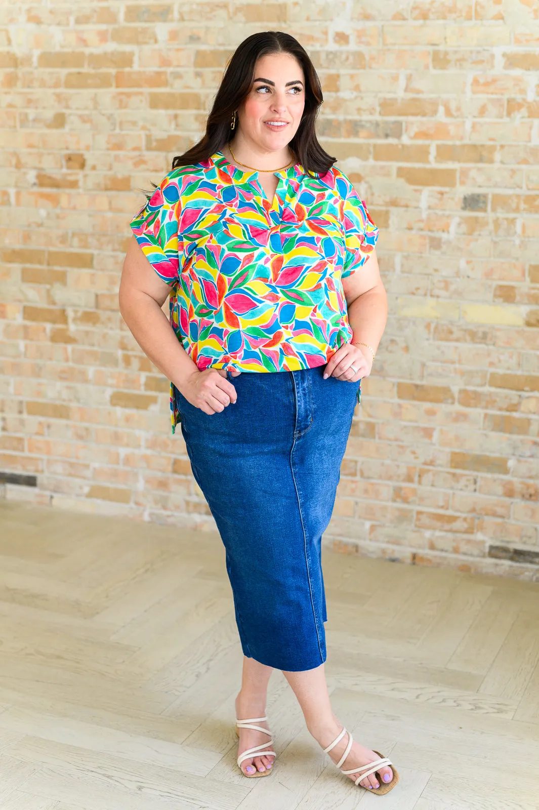 Hazel Blues® |  Lizzy Cap Sleeve Top in Emerald and Teal Mod Floral
