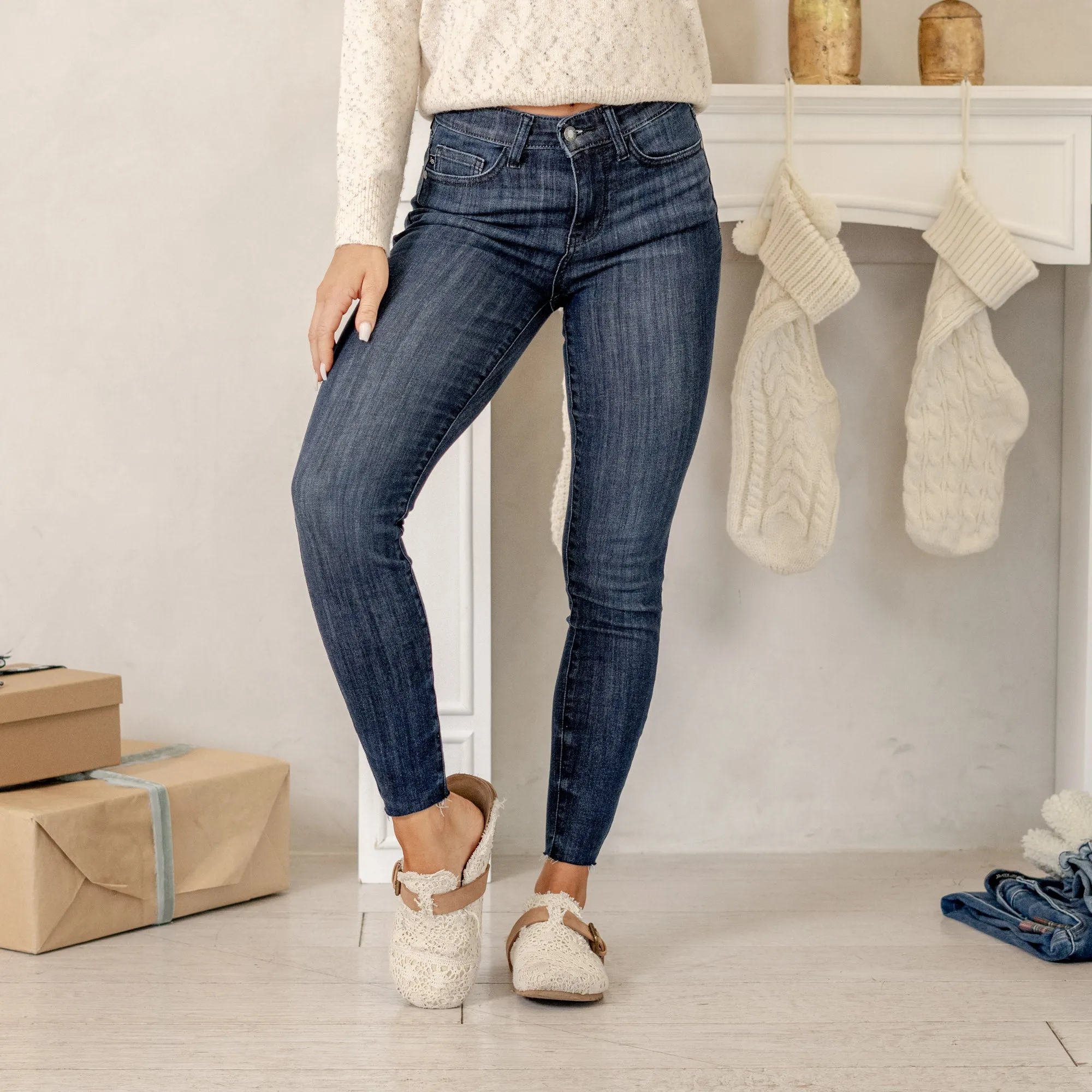 Hold Me Tight Mid Rise Skinny Regular & Plus Sizes
