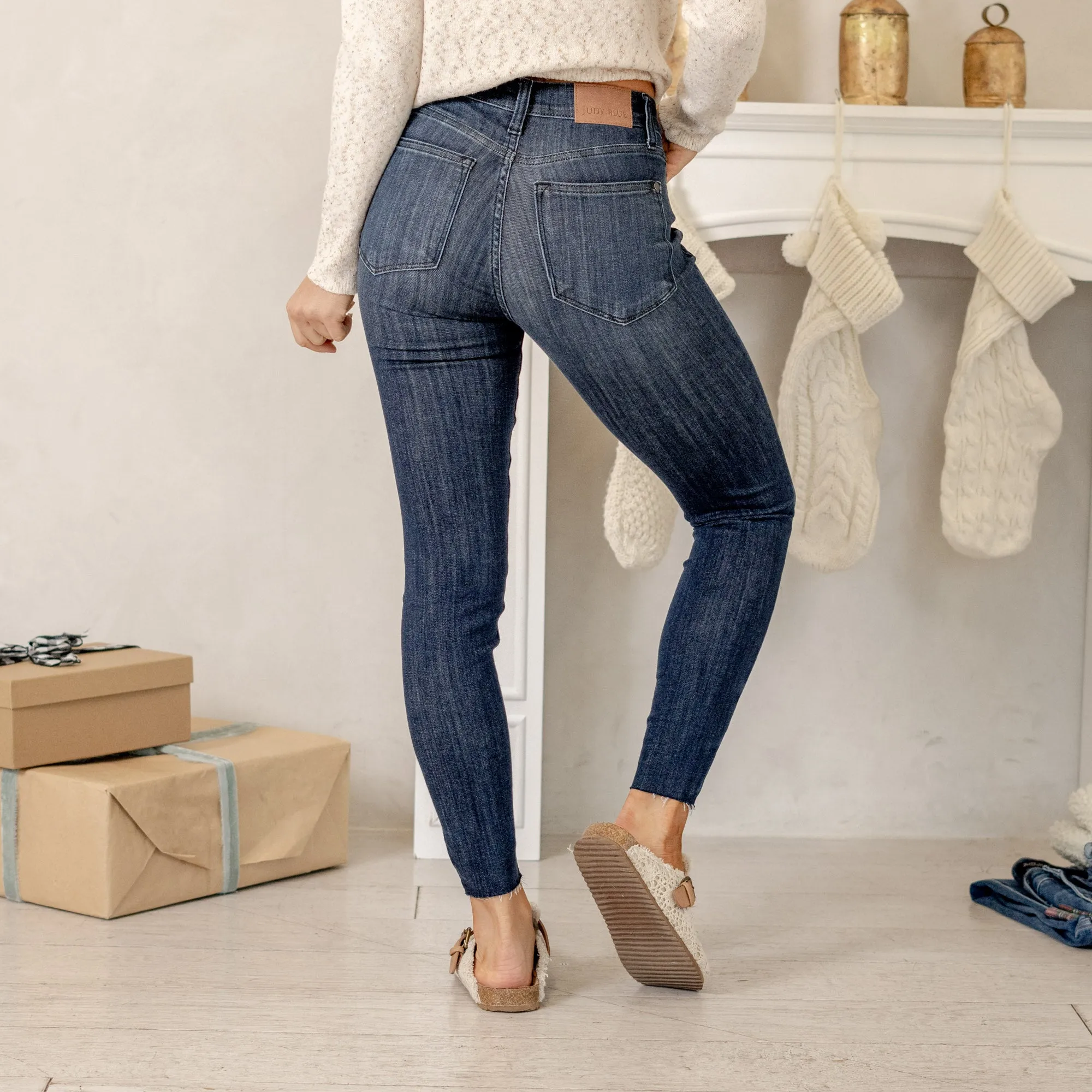 Hold Me Tight Mid Rise Skinny Regular & Plus Sizes