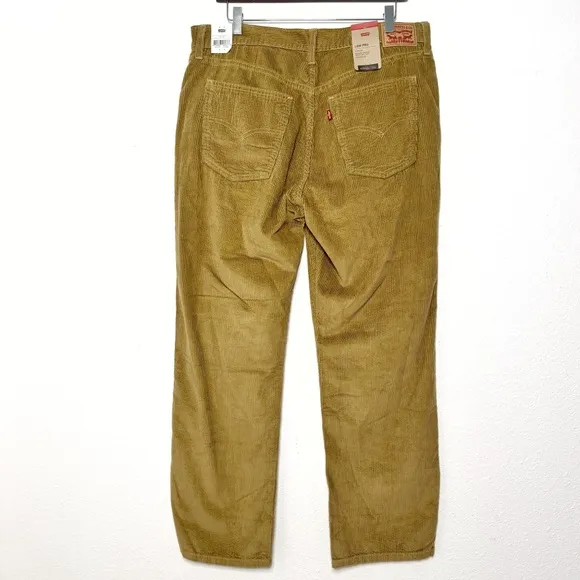 Levis Women Low Pro Jeans Brown Corduroy Mid Rise Straight legs 32x30 NWT $70