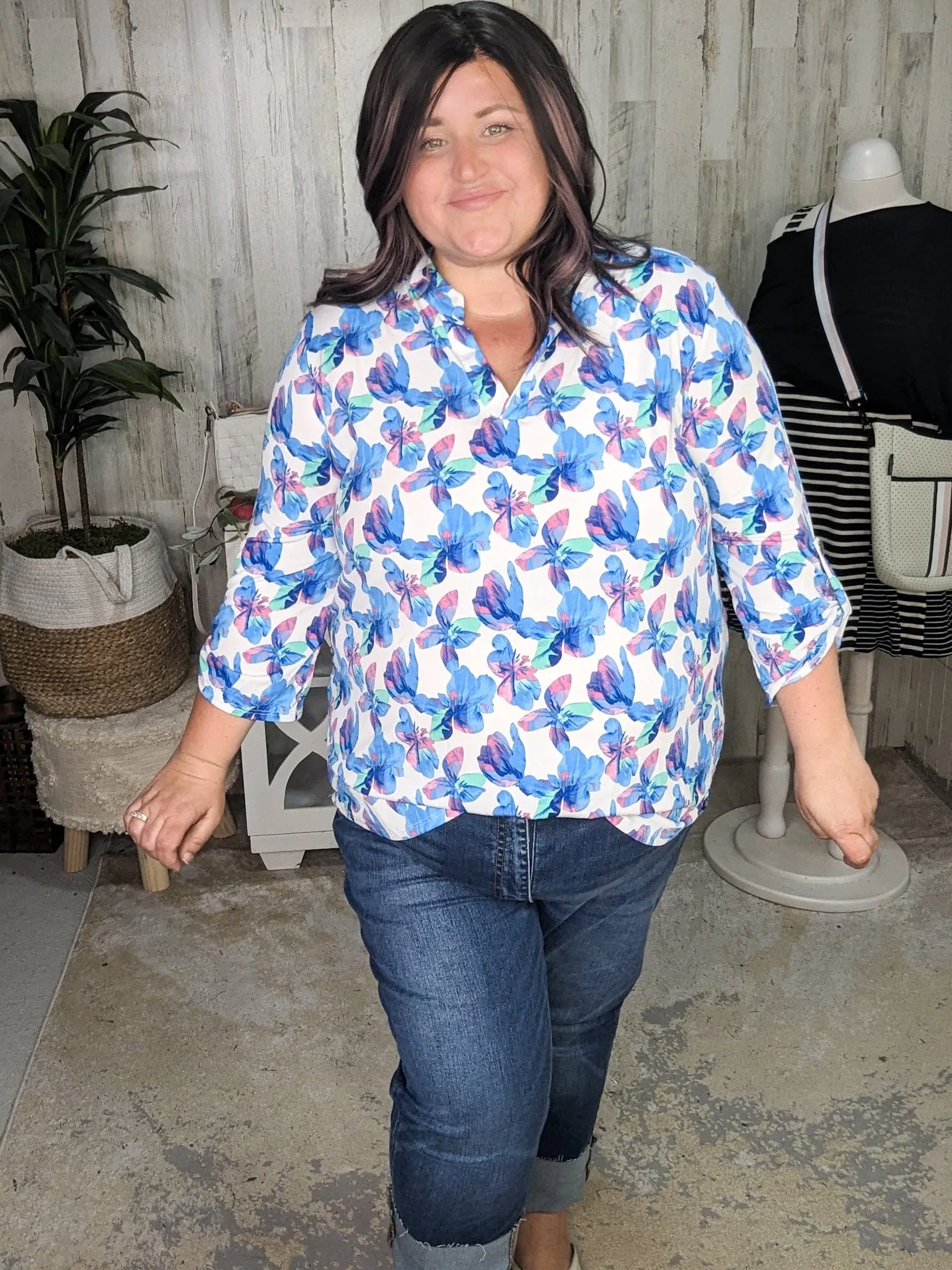 Lottie 3/4 Gabby Neckline Blouse in Ivory Florals (2 colors)