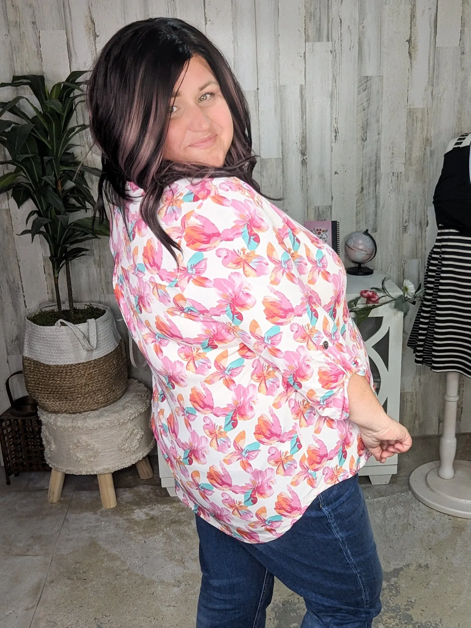 Lottie 3/4 Gabby Neckline Blouse in Ivory Florals (2 colors)