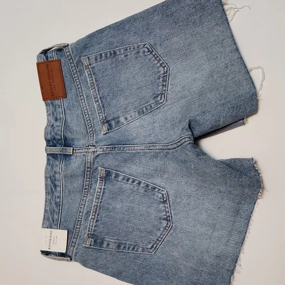 Lucky Brand boyfriend shorts sz 4/27