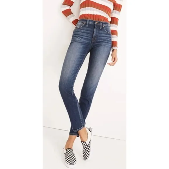 Madewell Slim Straight Jeans in Hammond Wash