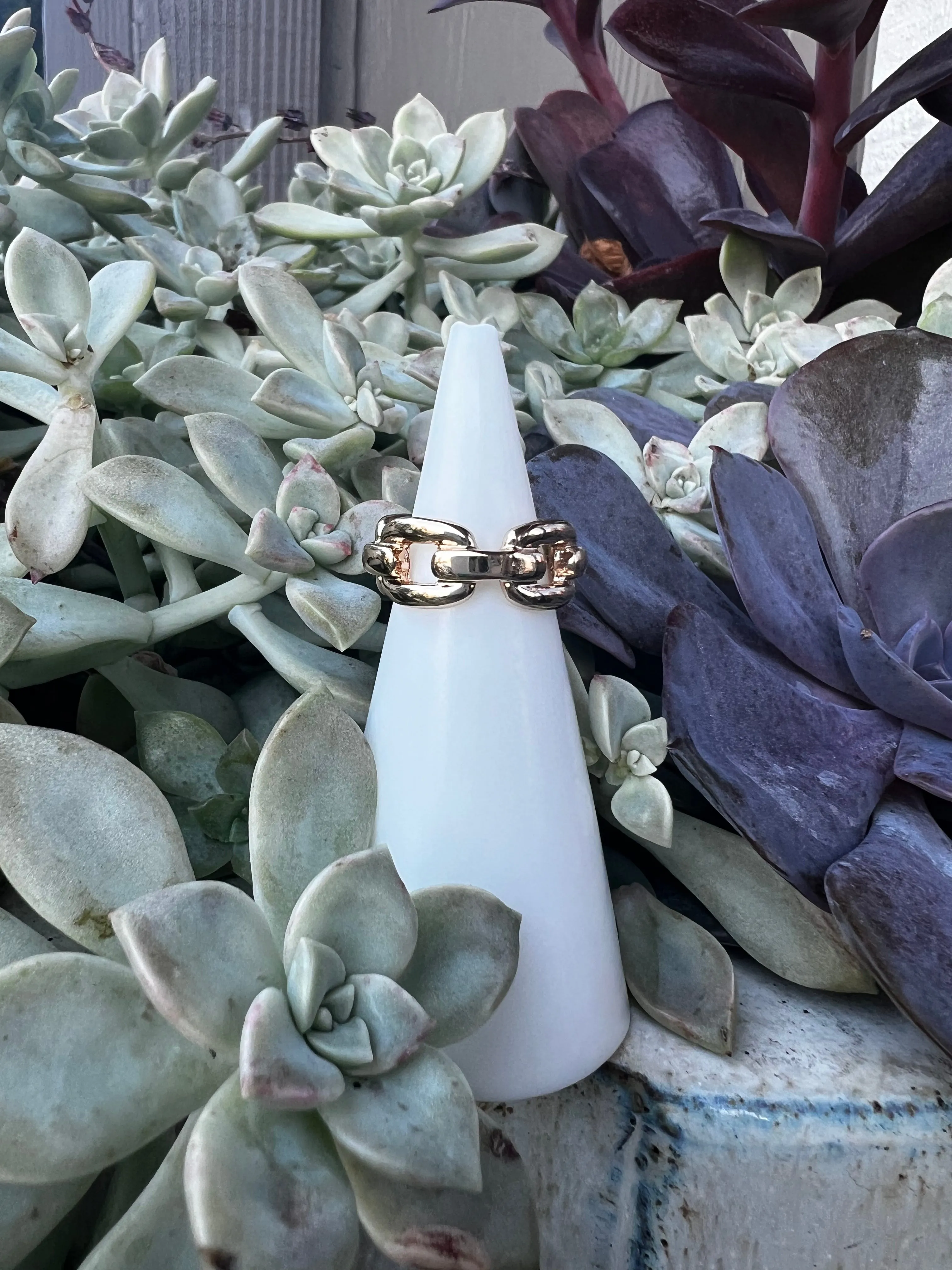 Majesty Oversized Link Chain Ring