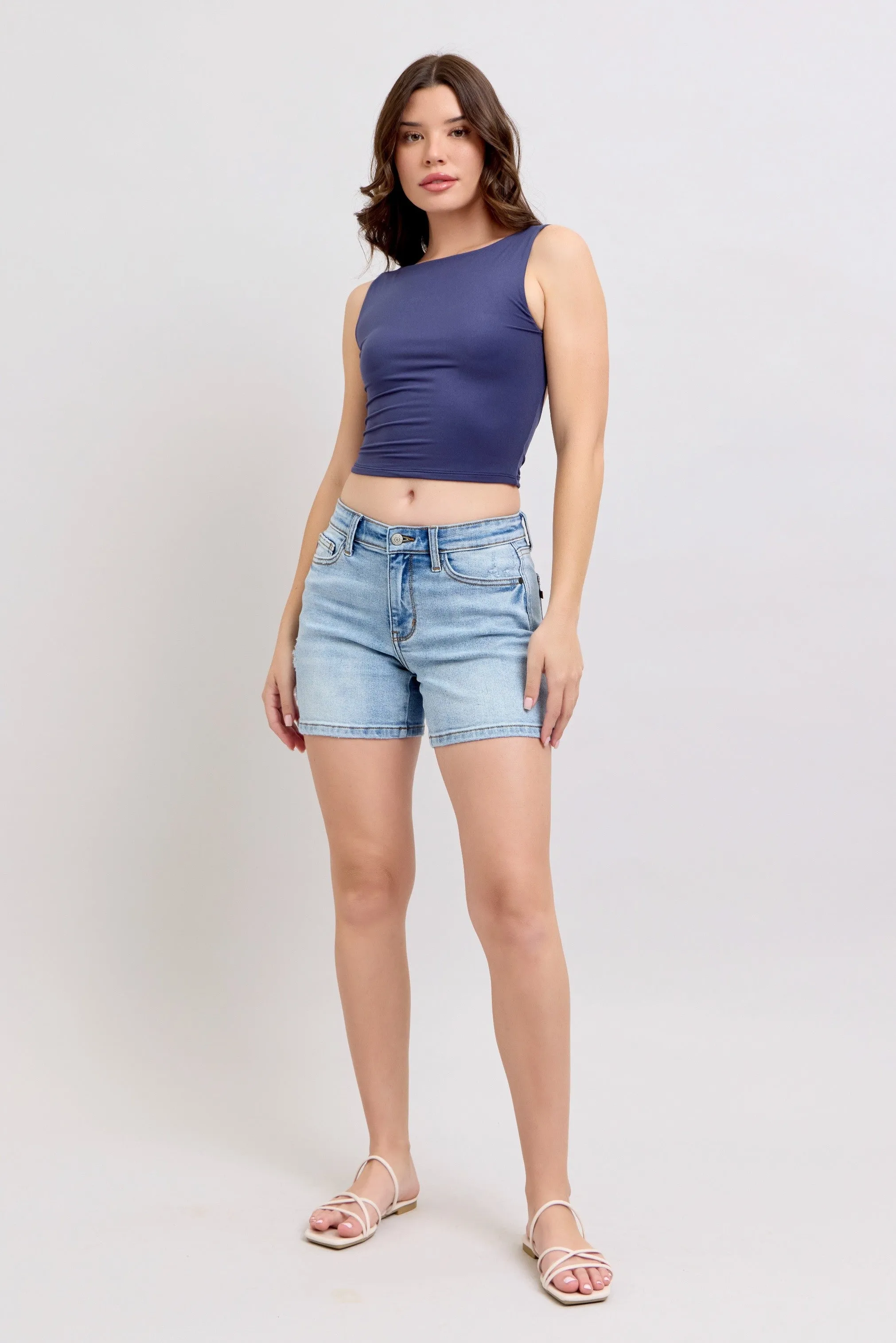Medium Mid Rise Vintage Wash Judy Blue Dad Shorts 3/3/25 9658