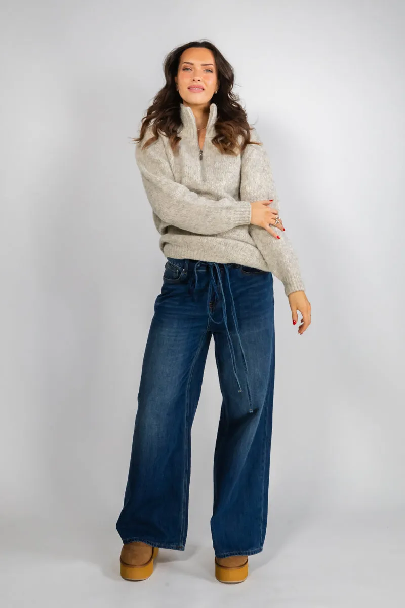 MEIMEIJ Blå jeans med vide rette ben og snøring i livet