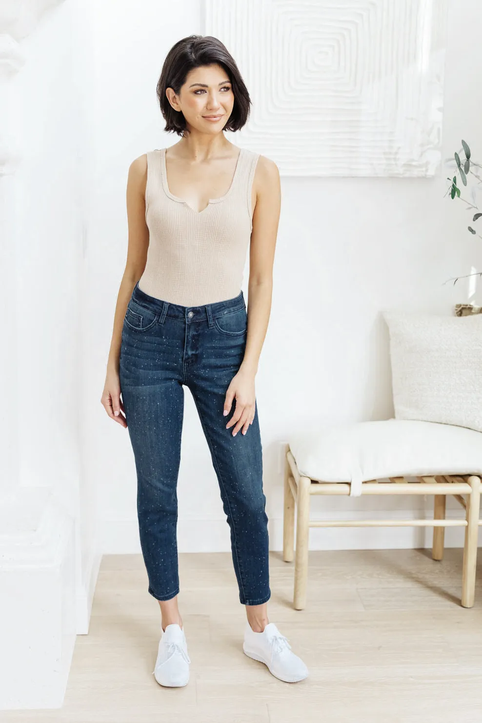 Mid-Rise Relaxed Fit Mineral Wash Jeans by Judy Blue