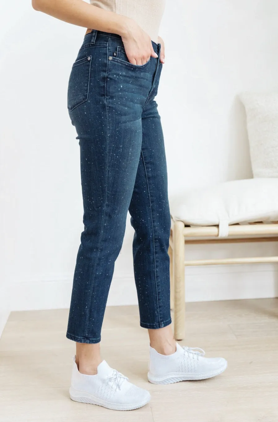 Mid-Rise Relaxed Fit Mineral Wash Jeans by Judy Blue