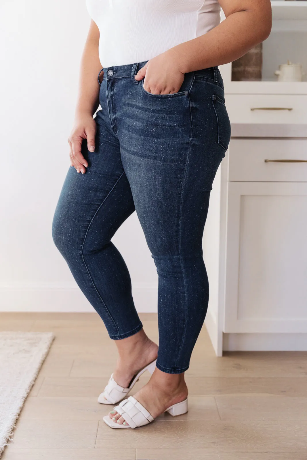 Mid-Rise Relaxed Fit Mineral Wash Jeans by Judy Blue