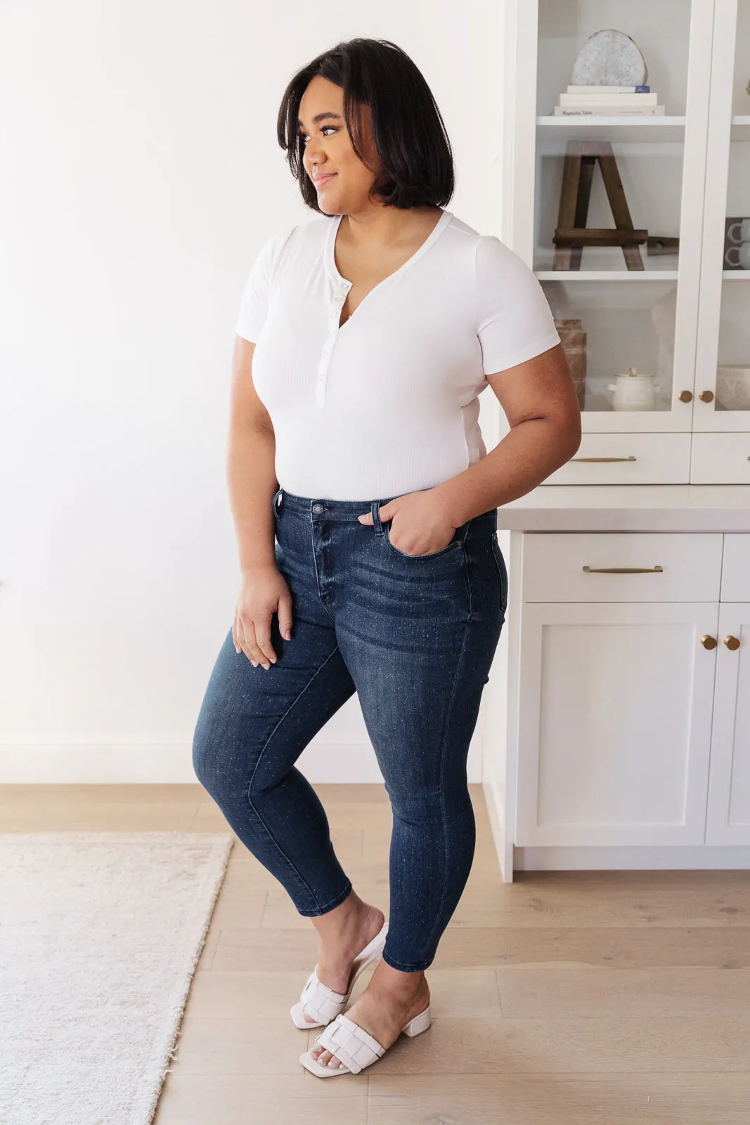Mid-Rise Relaxed Fit Mineral Wash Jeans by Judy Blue