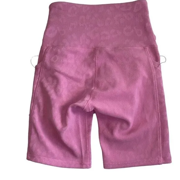 Move Theology NWT Set Sports Bra  Bike Shorts Delux Ribbed Fabric Orchid Pink XS
