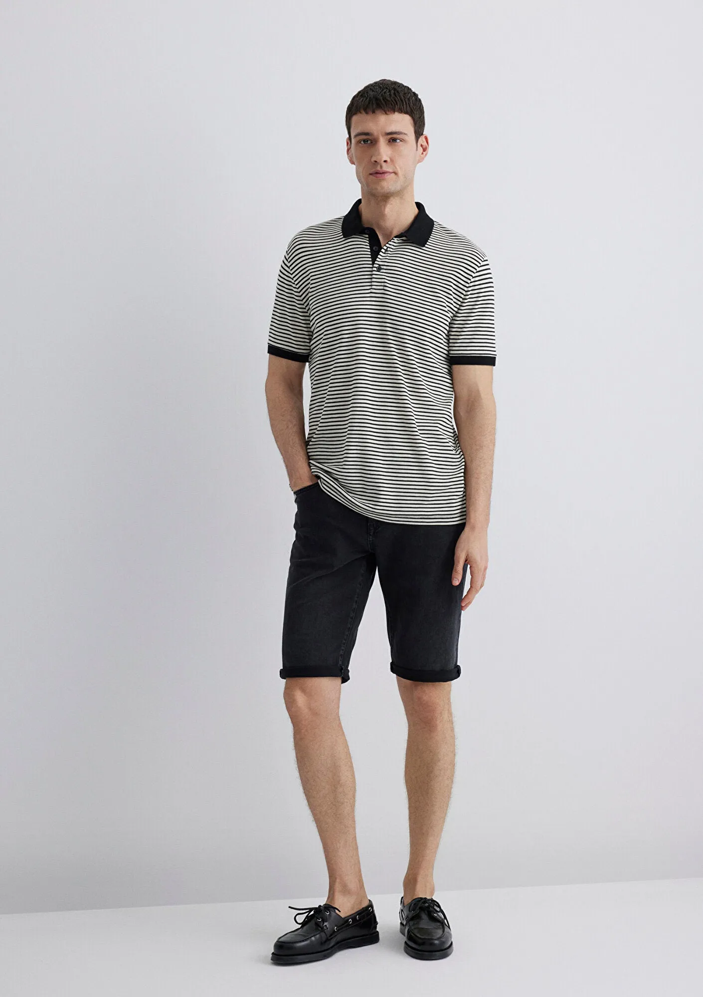 Nicholas Dark Smoke Mavi Black Jean Shorts