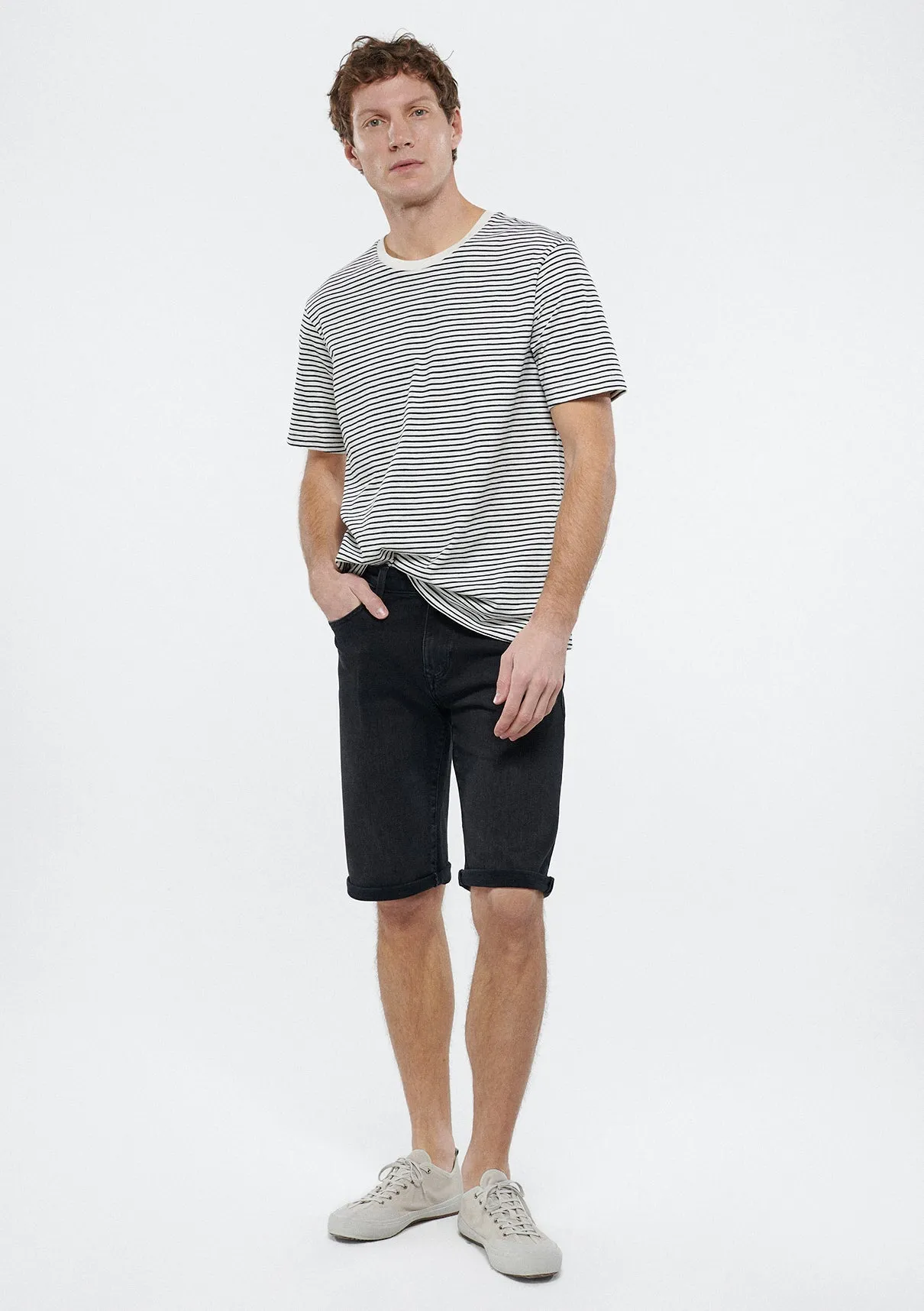 Nicholas Dark Smoke Mavi Black Jean Shorts