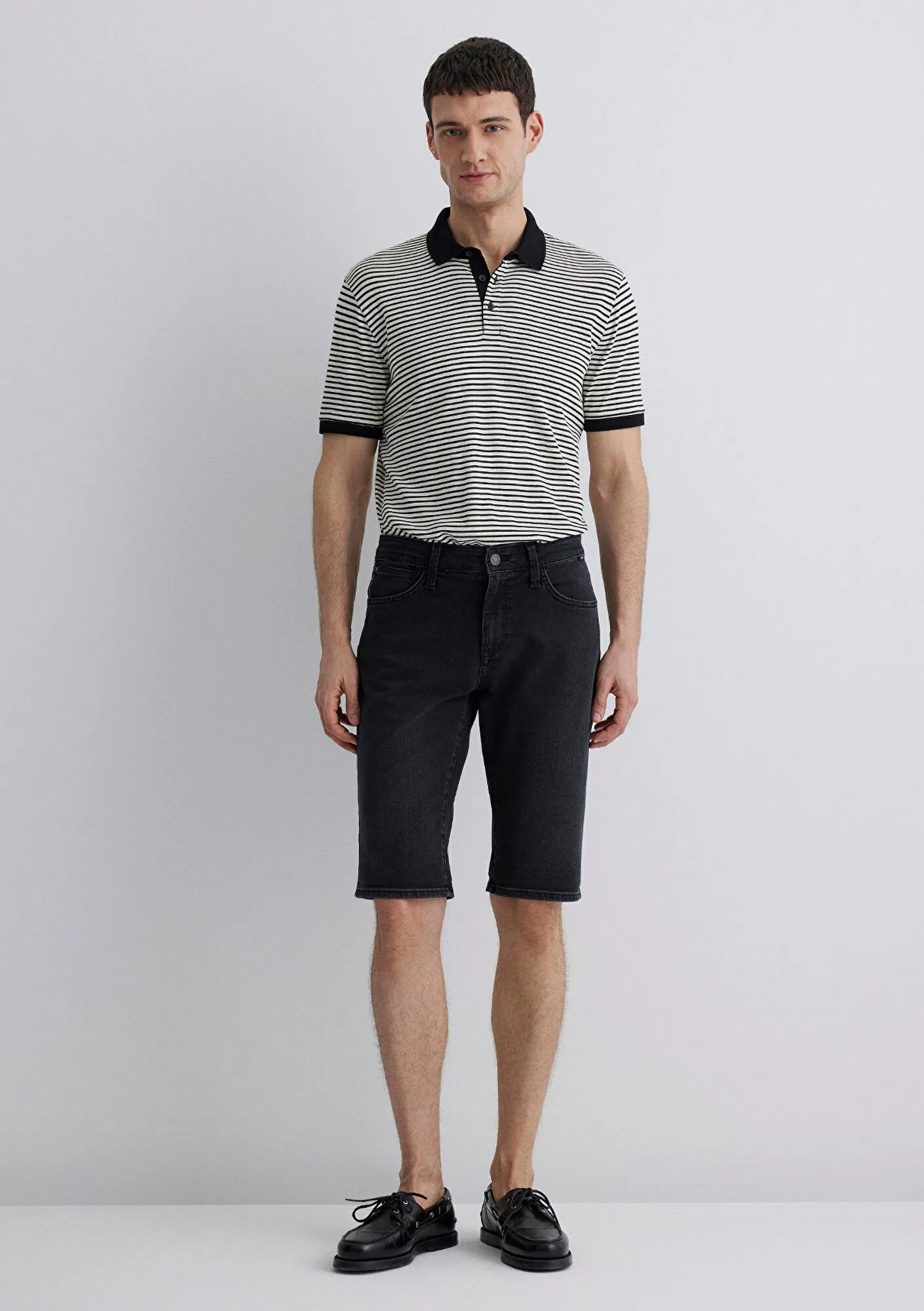 Nicholas Dark Smoke Mavi Black Jean Shorts