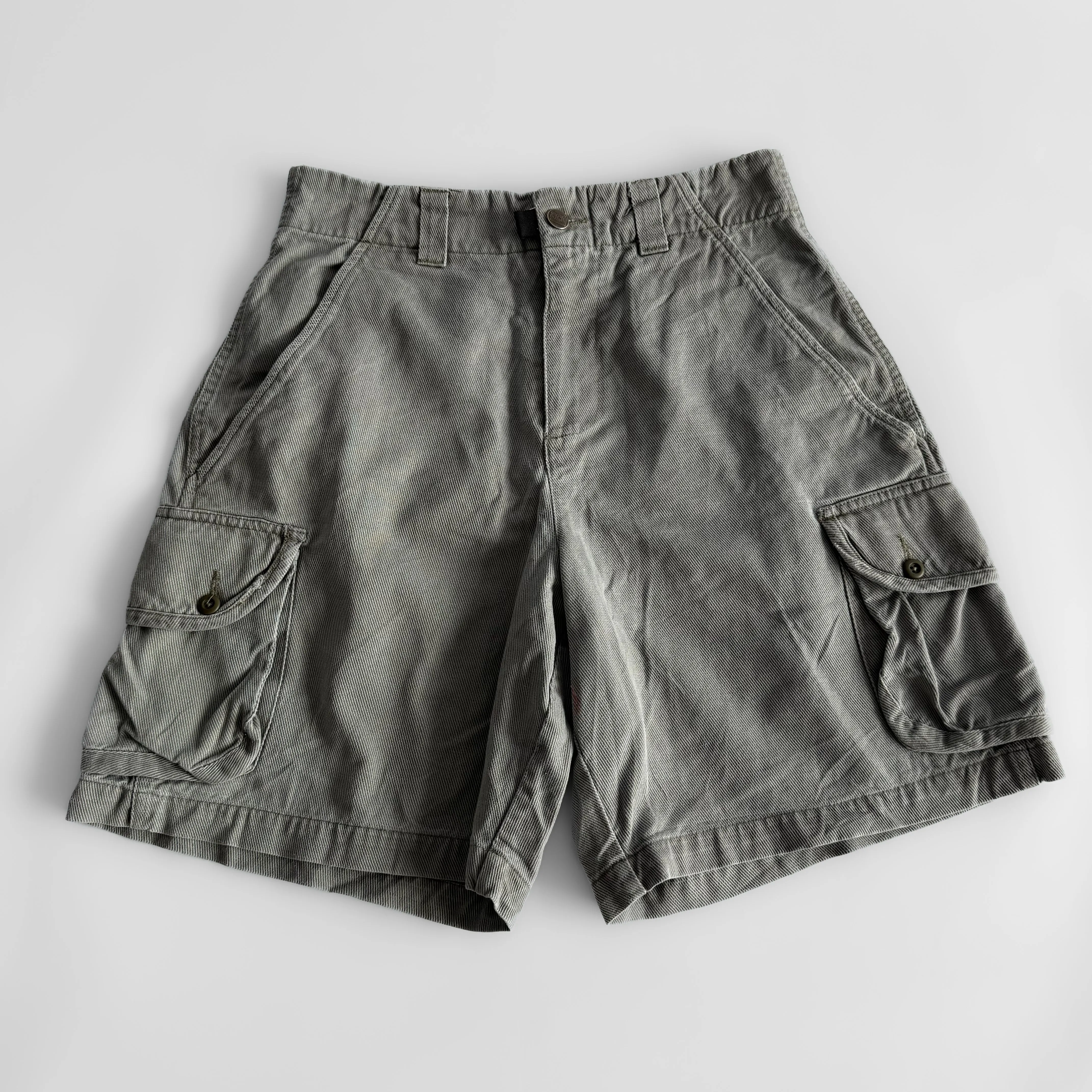 Nike ACG Cargo Shorts - 30”