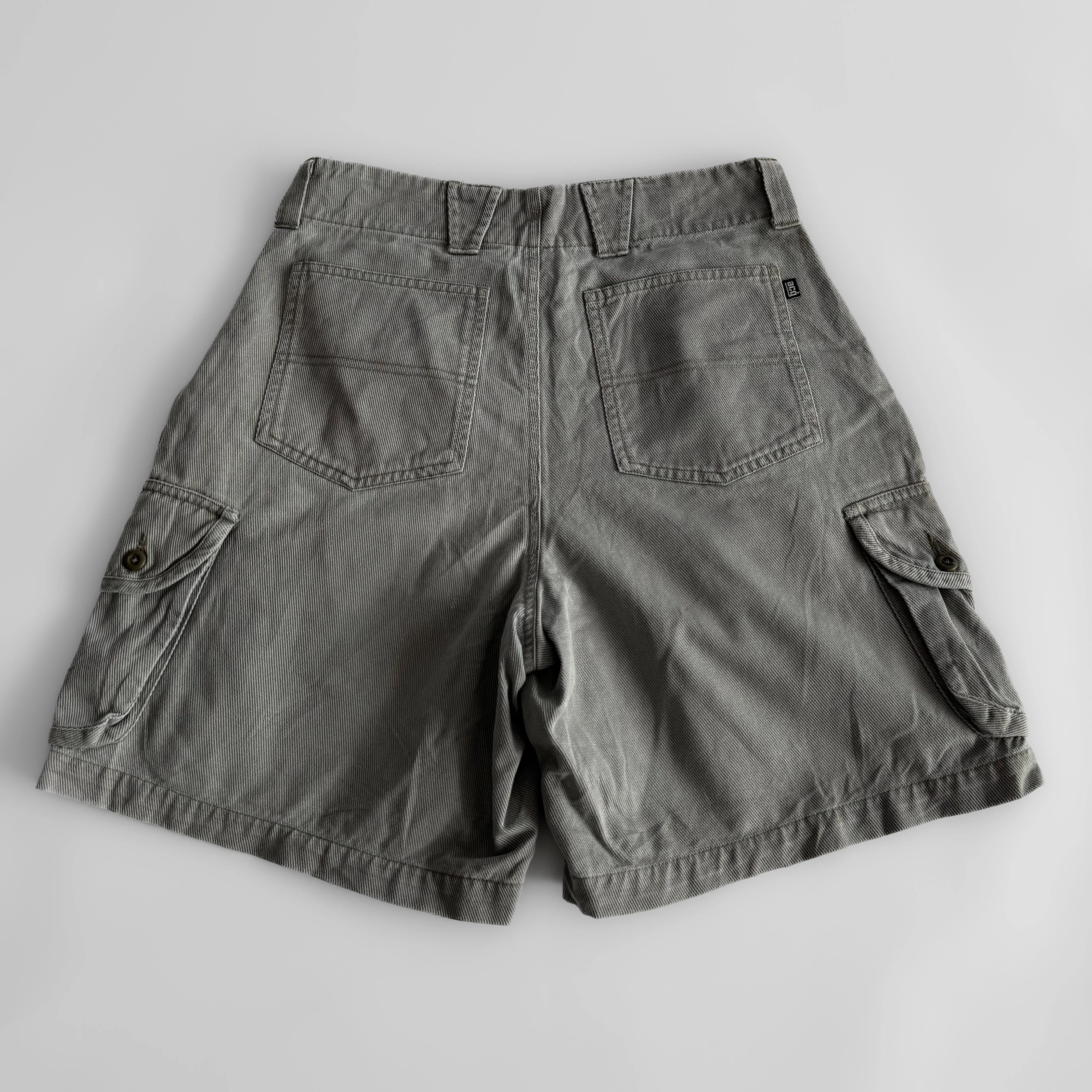Nike ACG Cargo Shorts - 30”