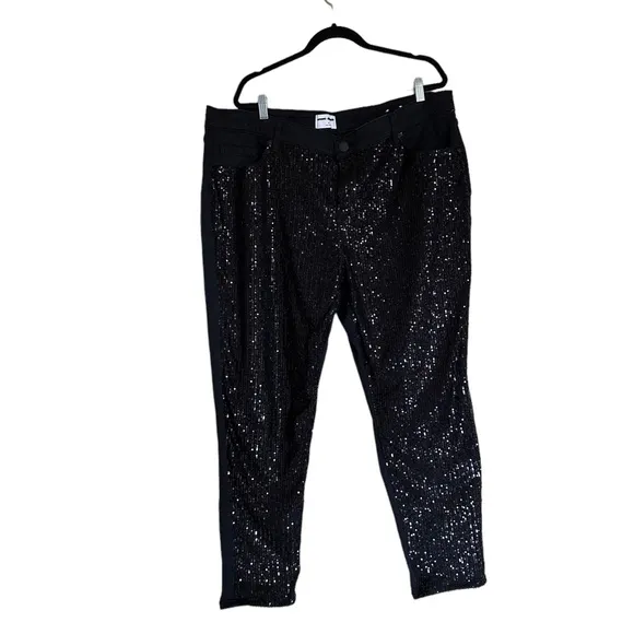 NWOT Lane Bryant Signature Fit Boyfriend Jean - Black With Sequins SZ-20