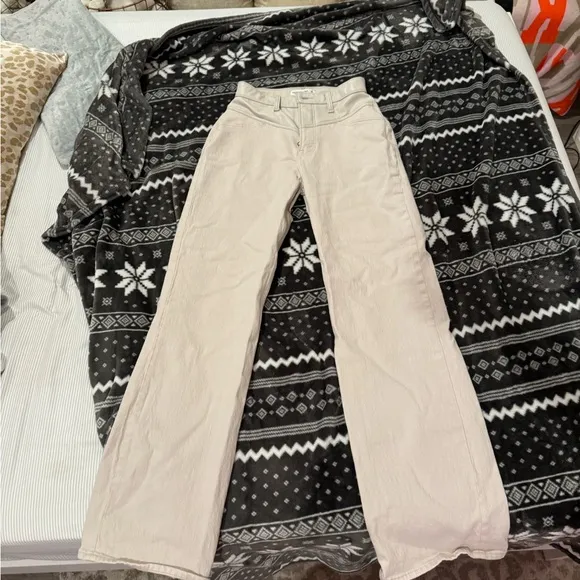 NWT Abercrombie &amp; Fitch Vintage Denim Mixed Fabric High Rise 90s Relaxed Jean.