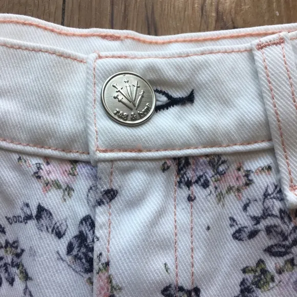 NWT RAG &amp; BONE Ellie Floral print Denim Shorts