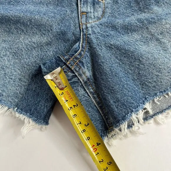 NWT Women’s Unpublished  Jessa-Boyish Denim Jean Short Size 27 #344
