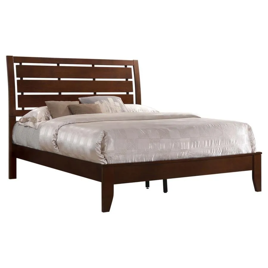 Queen Panel Bed in Rich Merlot