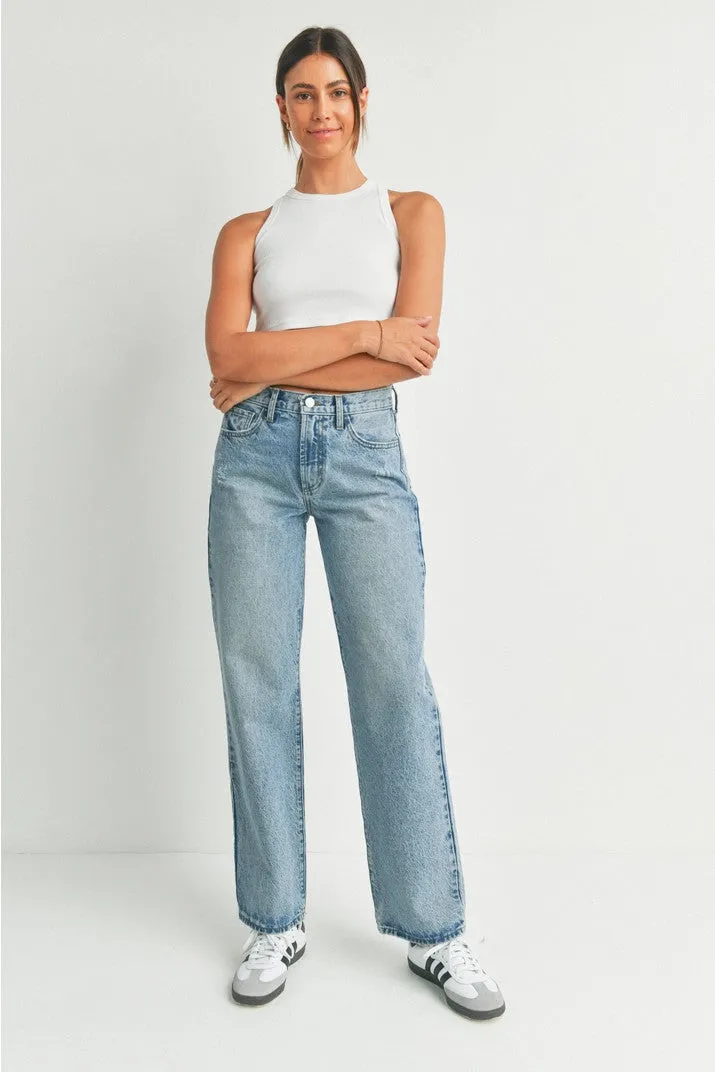 Relaxed Straight