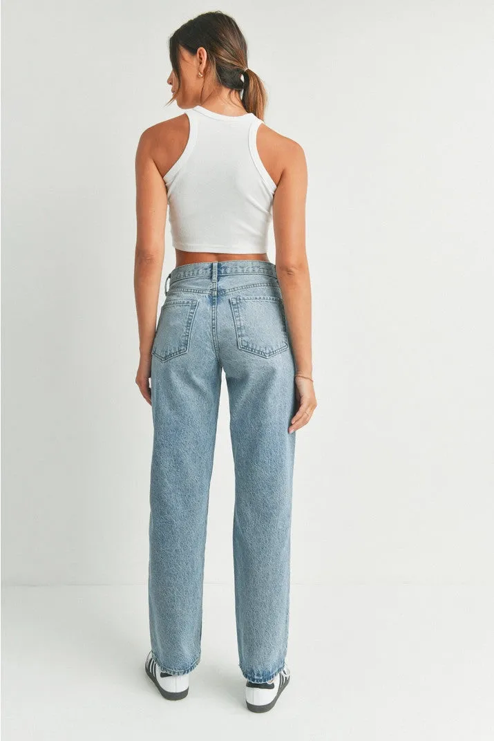 Relaxed Straight