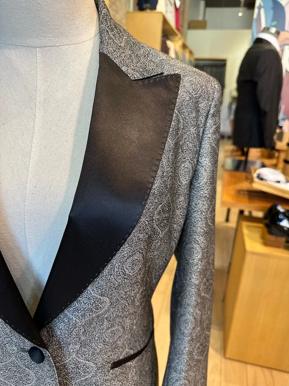 Rowe Feminine Cut Premium Tuxedo Jacket