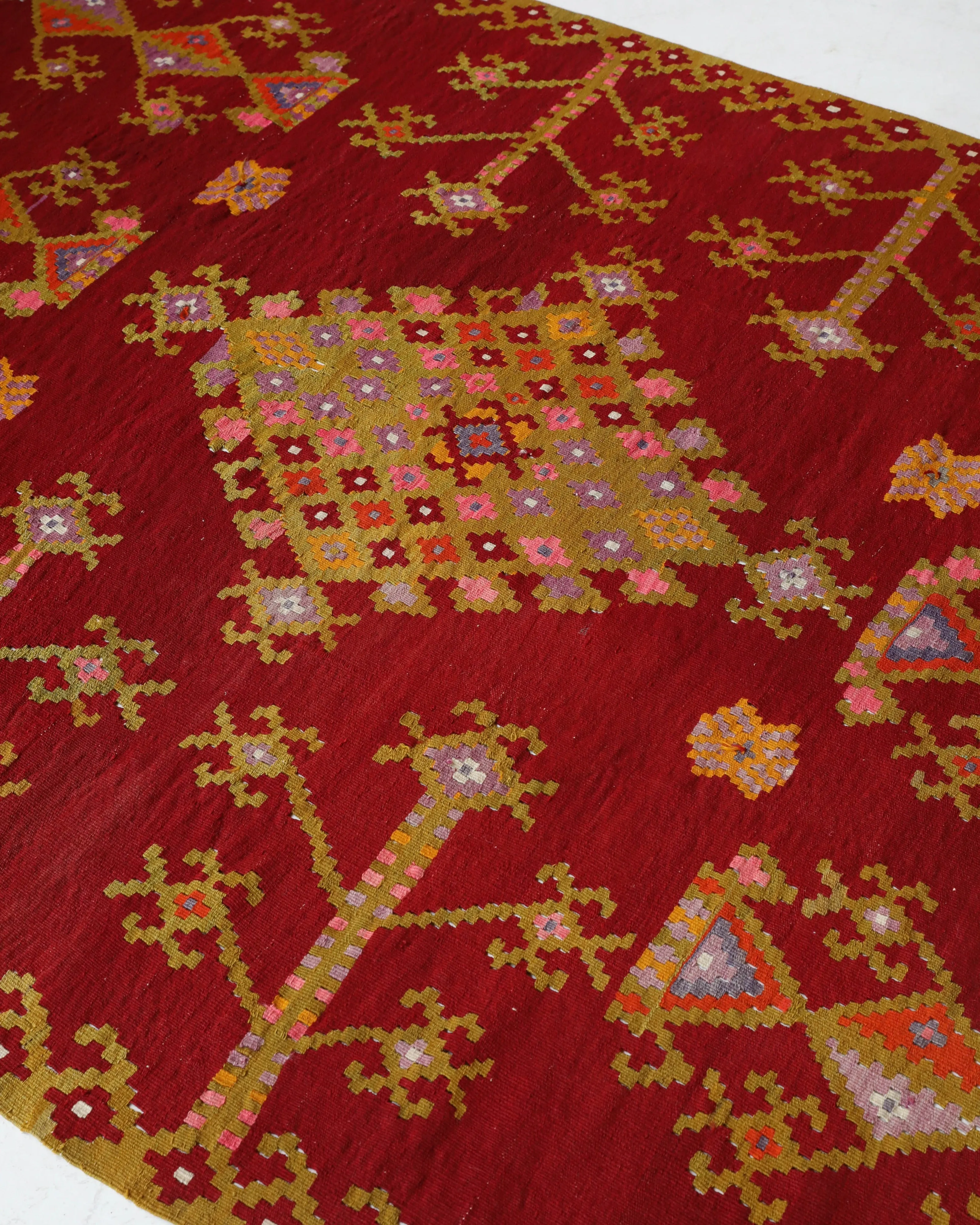 Semi-Antique Denizli Can Kilim Rug 5'2"x7'10"