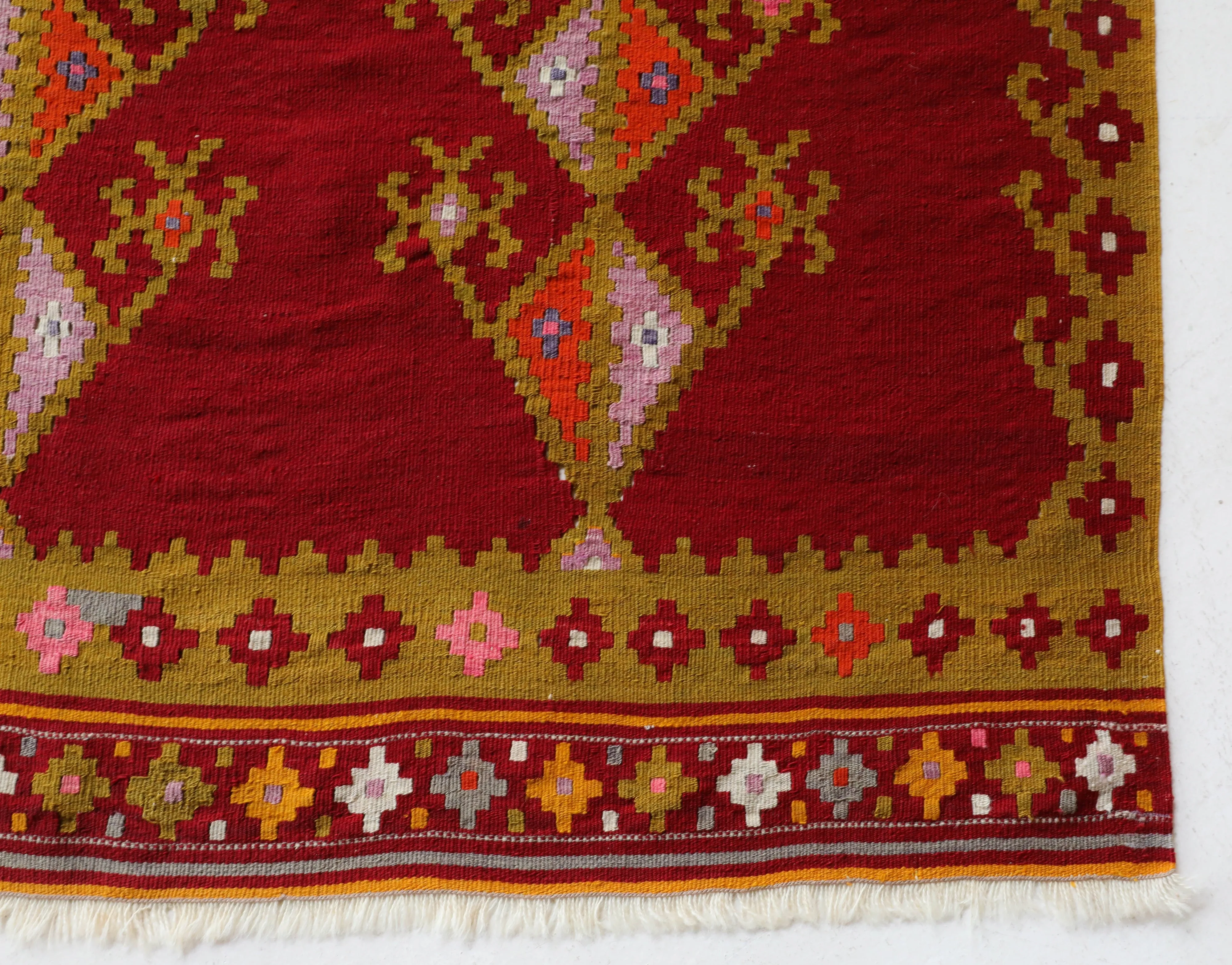 Semi-Antique Denizli Can Kilim Rug 5'2"x7'10"