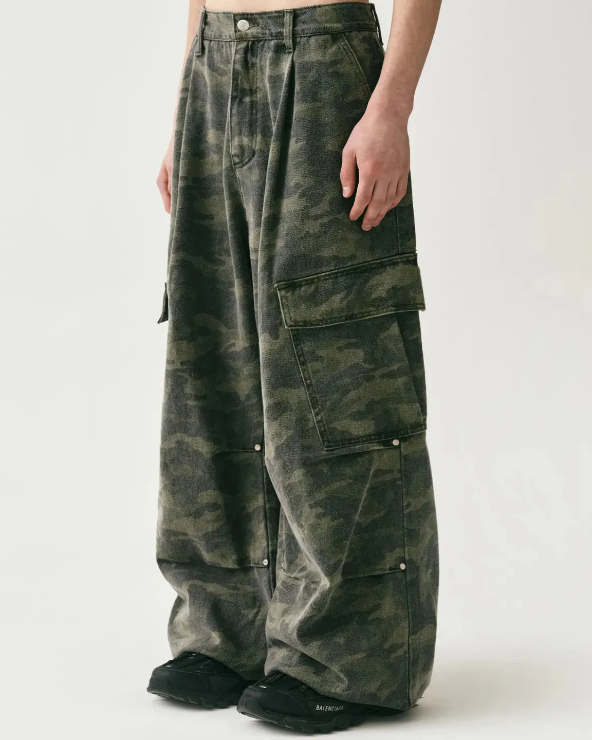 Shadow Terrain Wide-Leg Cargo Trousers