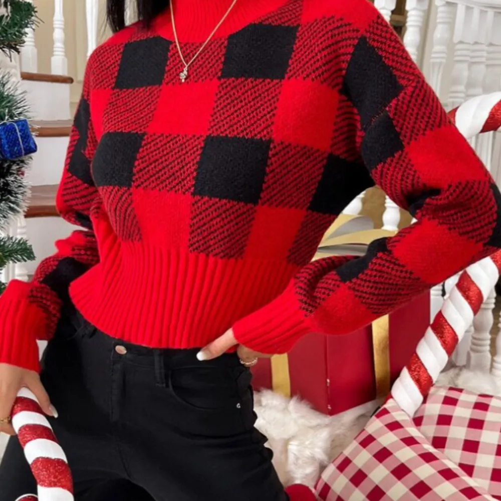 Sonya - elegant checked jumper for women