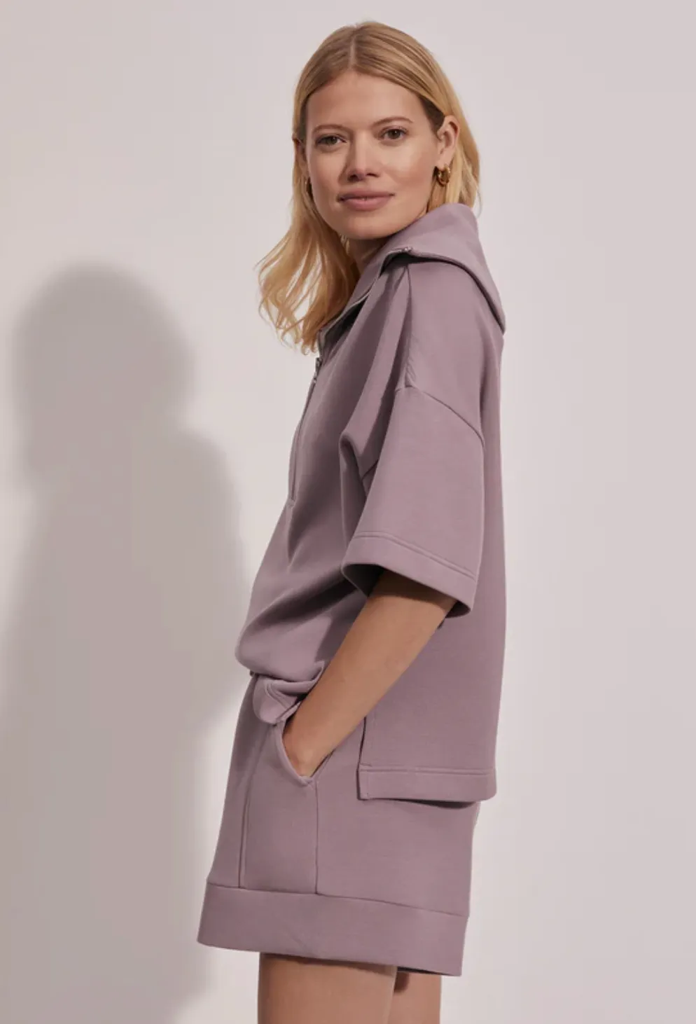 Varley | Willow Short Sleeve Half Zip {Quail}